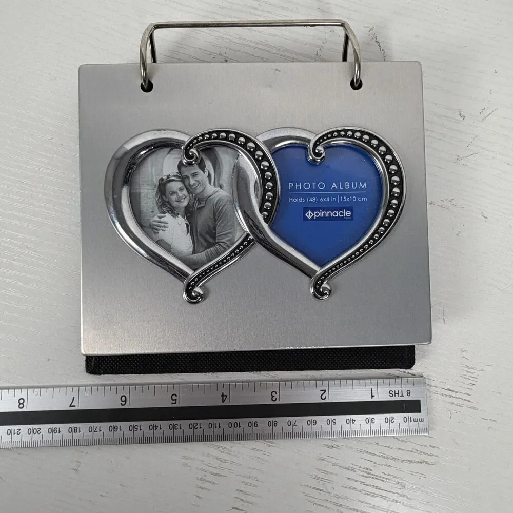 Pinnacle Double Heart Photo Album 4x6 Holds 48 Photos Silver Wedding Love Gift